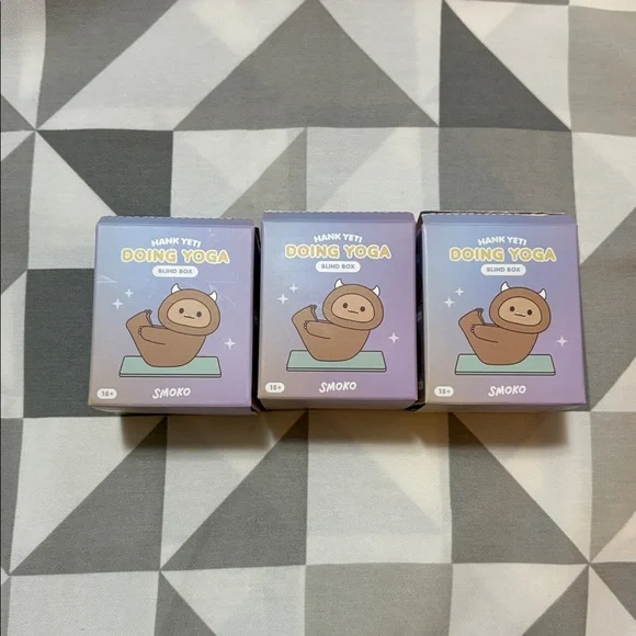 SMOKO Hank Yeti Doing Yoga Bundle - Picture 6 of 7